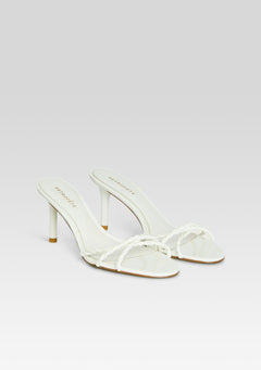 Karolina Sandal