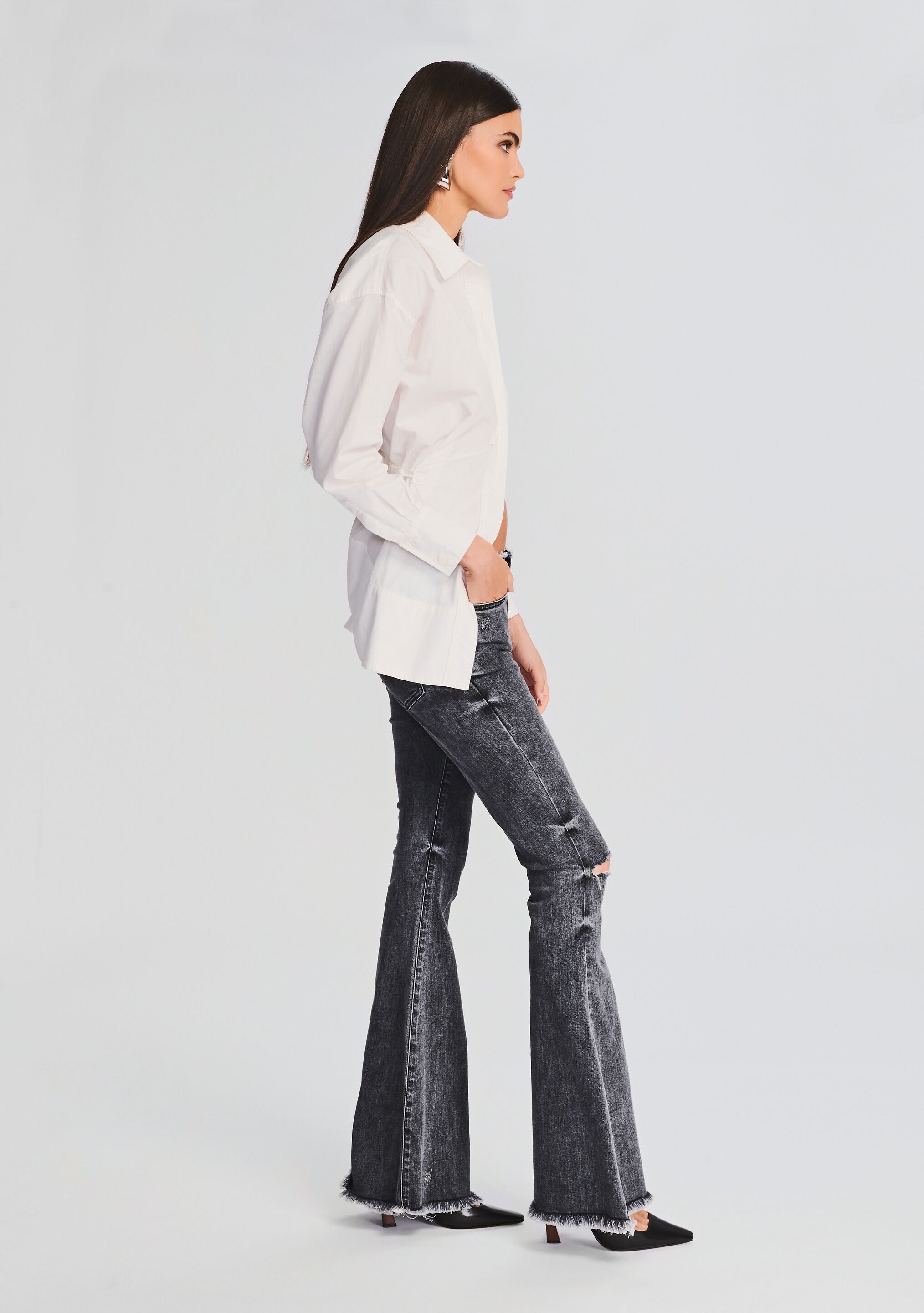 Izzi Low-Rise Jean