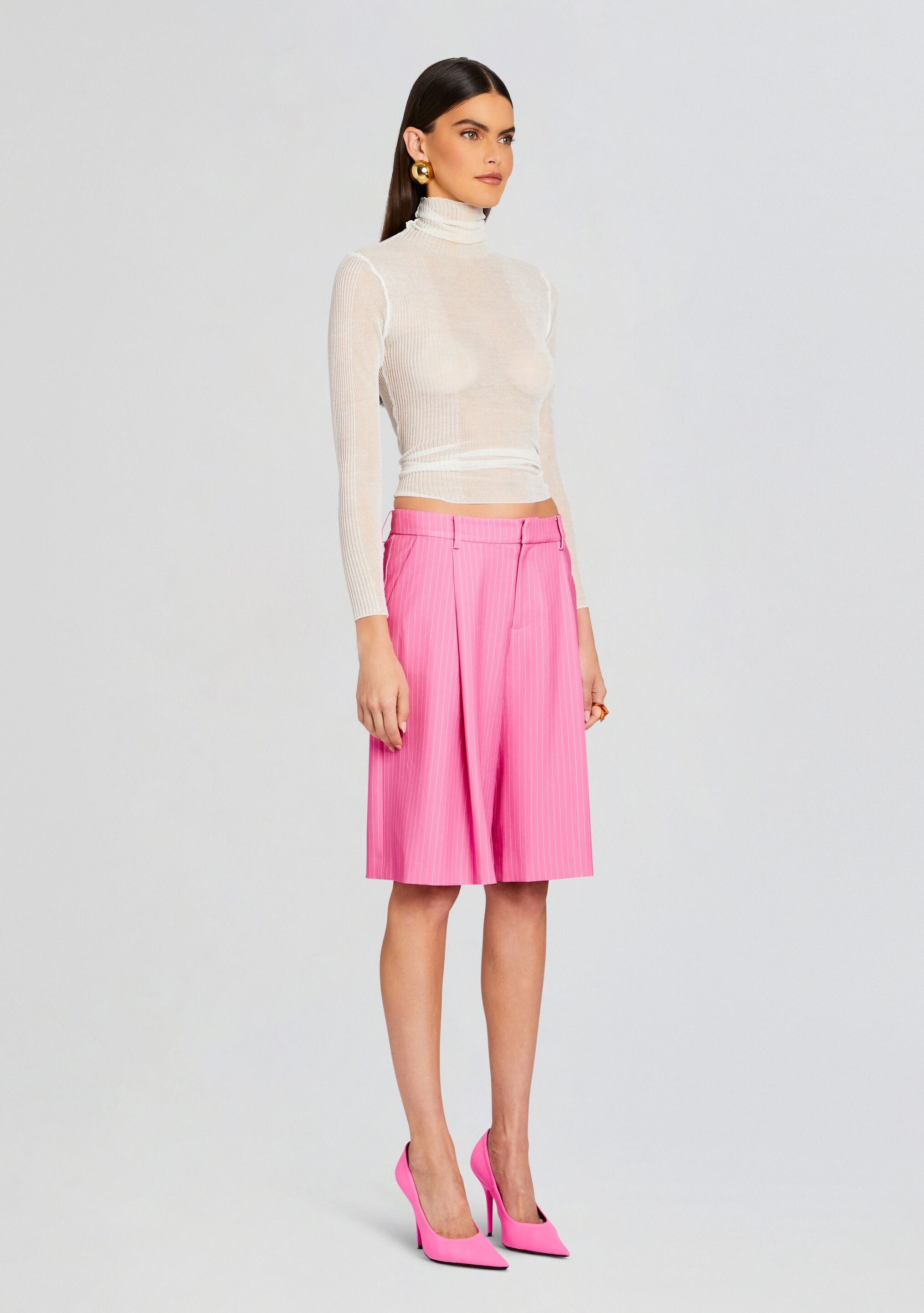 Pearl Capri Short