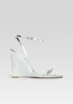 Nola Wedge