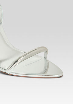 Nola Wedge