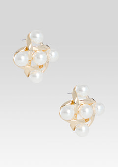 Harlow Pearl Earring